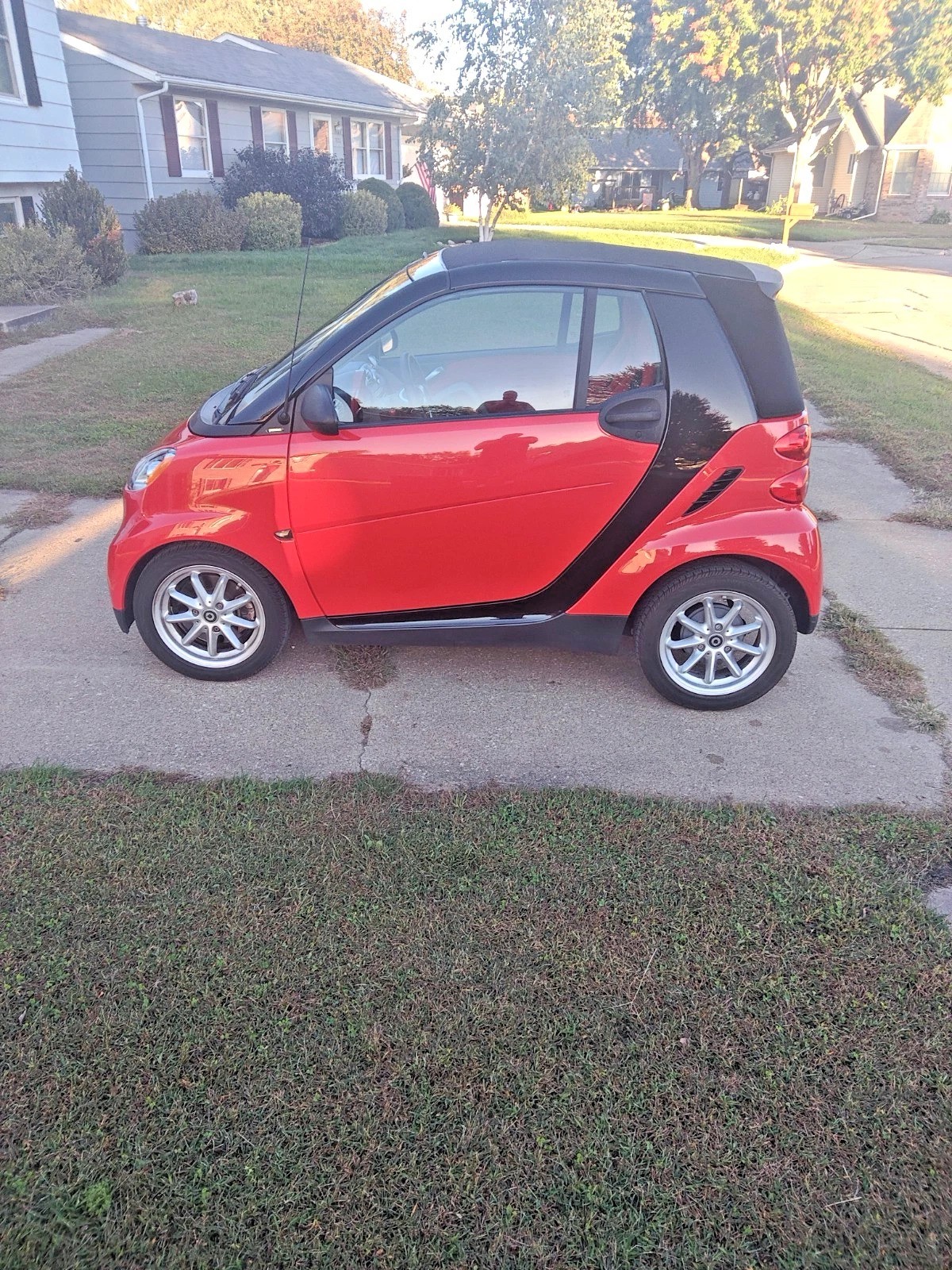 Used 2009 smart fortwo passion RWD image 29
