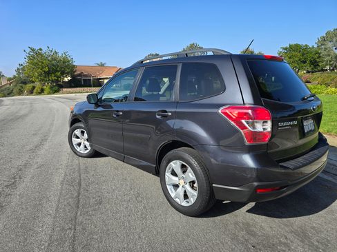 Used 2015 Subaru Forester 2.5i Premium w/ All-Weather Package image 12