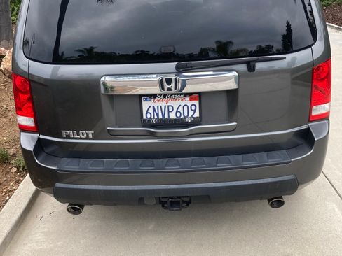 Used 2011 Honda Pilot EX-L image 2