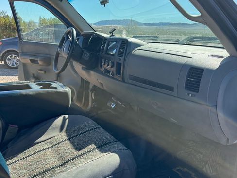 Used 2008 Chevrolet Silverado 1500 W/T image 6