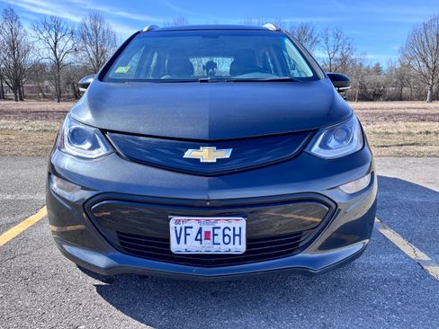 Used 2017 Chevrolet Bolt Premier w/ Infotainment Package image 10