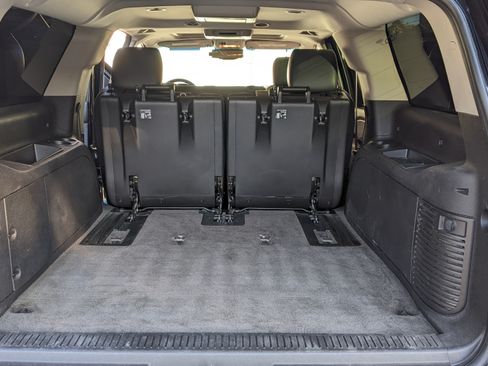 Used 2012 Chevrolet Suburban LT w/ All-Star Edition image 26