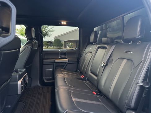Used 2022 Ford F350 Platinum AWD/4WD image 24