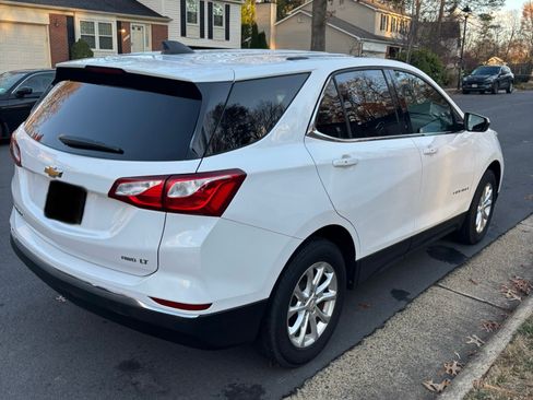 Used 2018 Chevrolet Equinox LT image 4