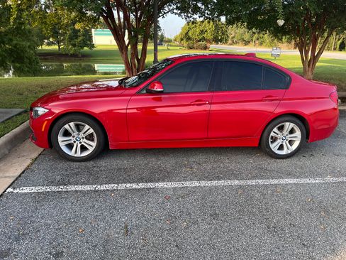 Used 2016 BMW 328i Sedan RWD image 4