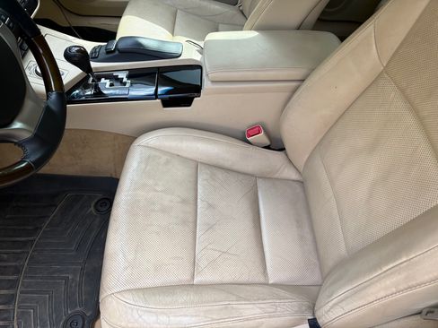 Used 2013 Lexus ES 350 w/ Luxury Pkg FWD image 12