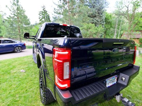Used 2022 Ford F250 Lariat w/ Tremor Off-Road Package AWD/4WD image 11