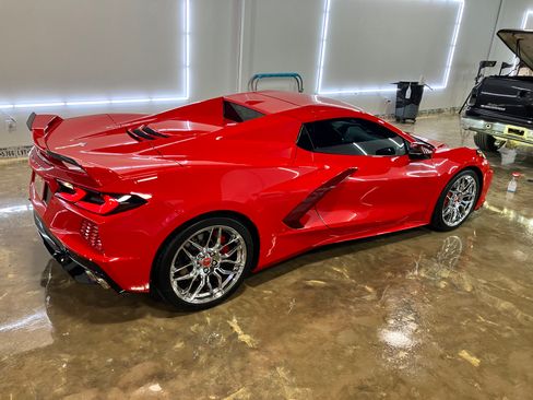 Used 2022 Chevrolet Corvette Stingray Premium Conv w/ Z51 Performance Package image 2