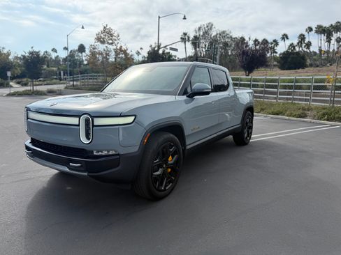 Used 2023 Rivian R1T Adventure AWD/4WD image 8