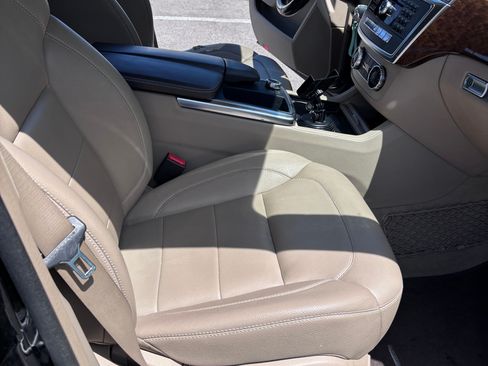 Used 2012 Mercedes-Benz ML 350 4MATIC image 15