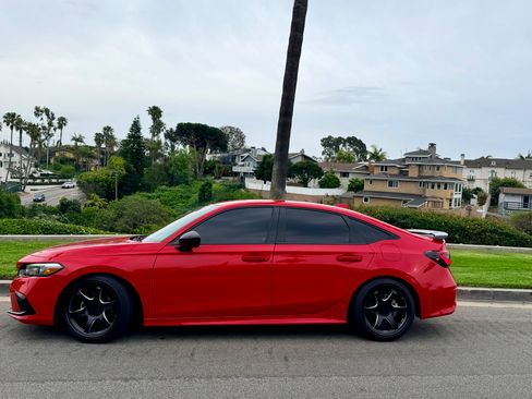 Used 2022 Honda Civic Sport image 4