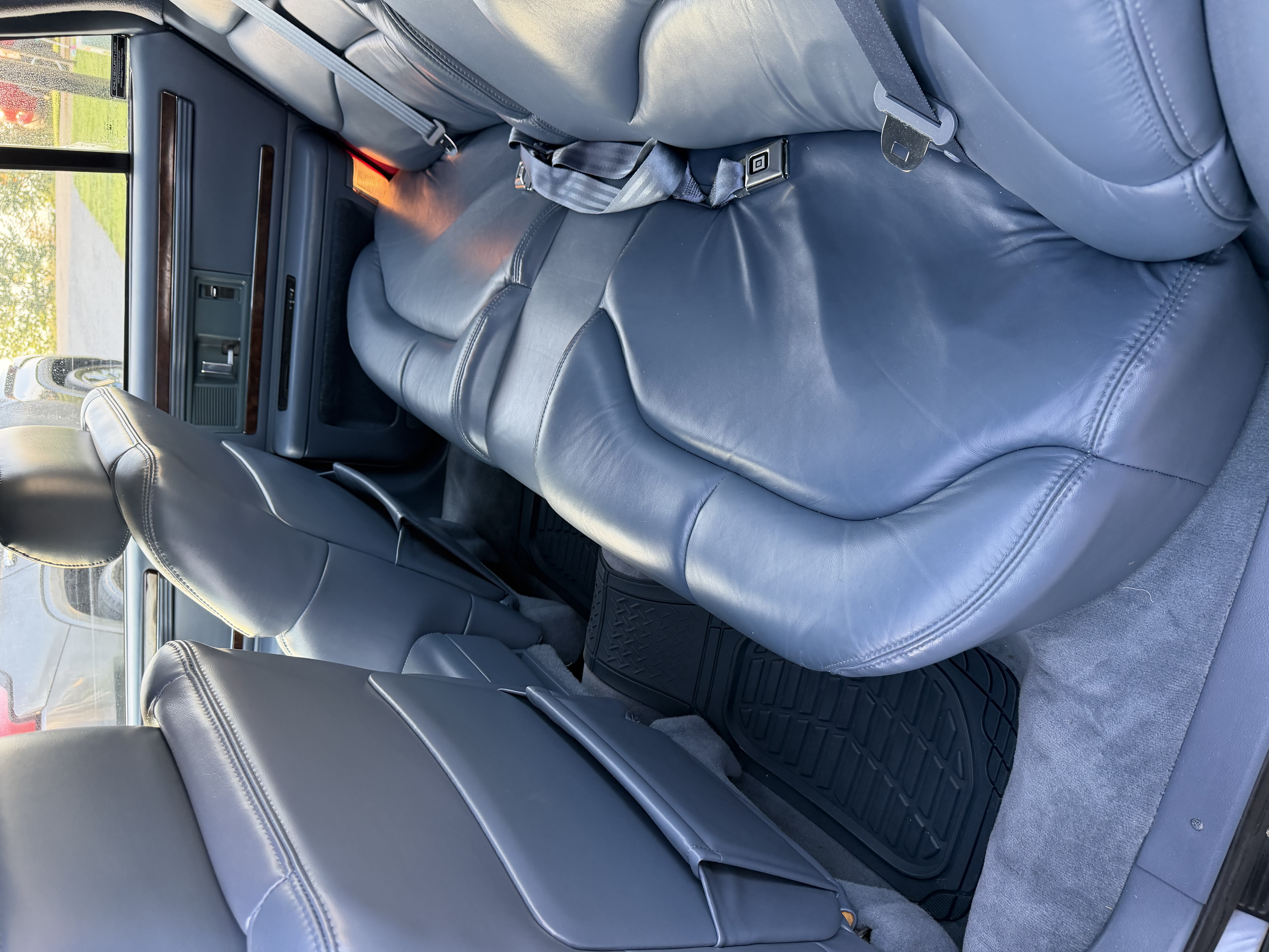 Used 1995 Buick Roadmaster Limited RWD image 6