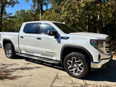 Used 2025 GMC Sierra 1500 SLT w/ SLT Premium Plus Package
