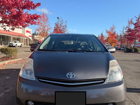 Used 2009 Toyota Prius Touring image 1