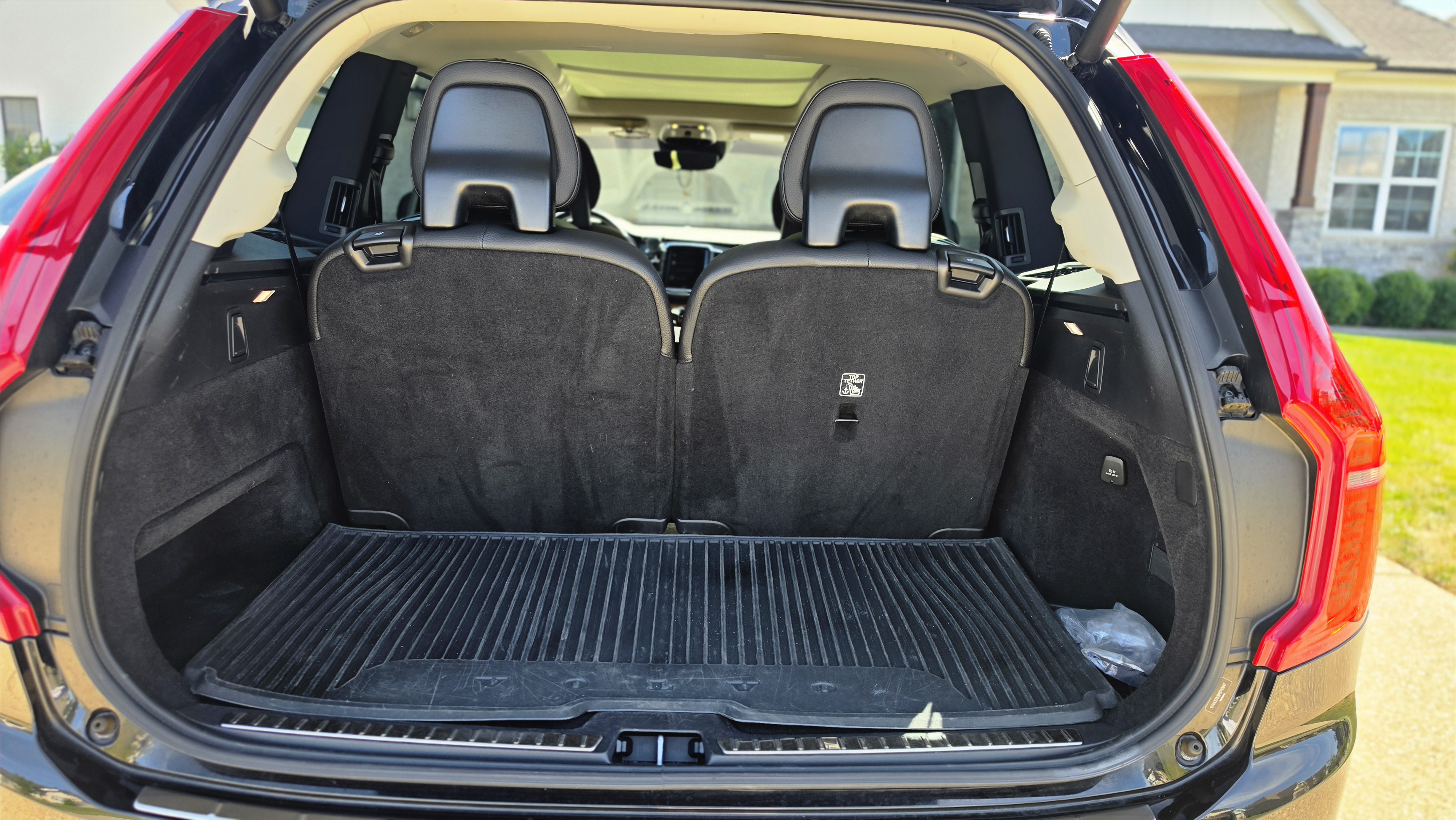 Used 2021 Volvo XC90 T6 Momentum w/ Climate Package AWD/4WD image 19