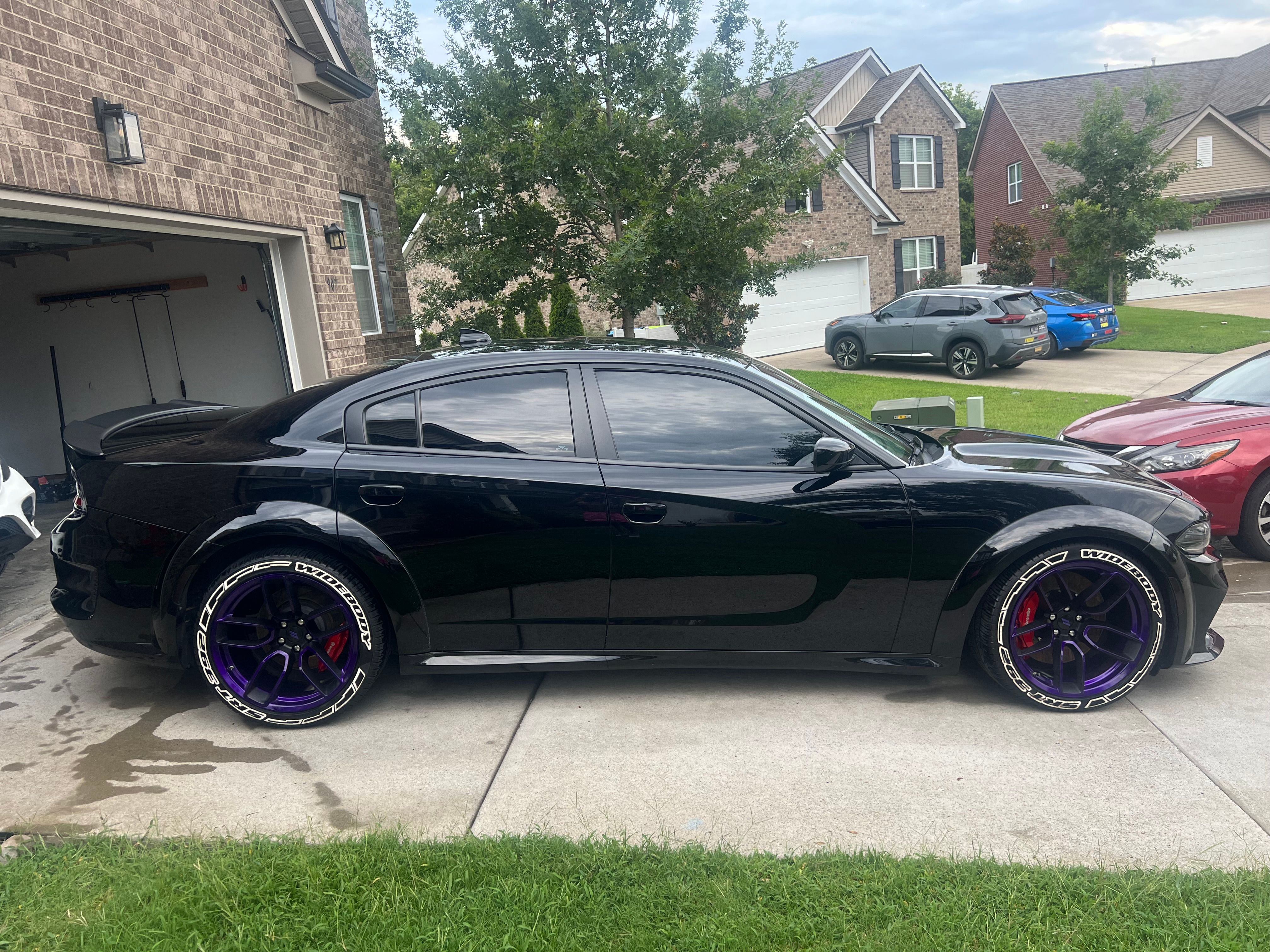 Used 2020 Dodge Charger Scat Pack RWD image 2