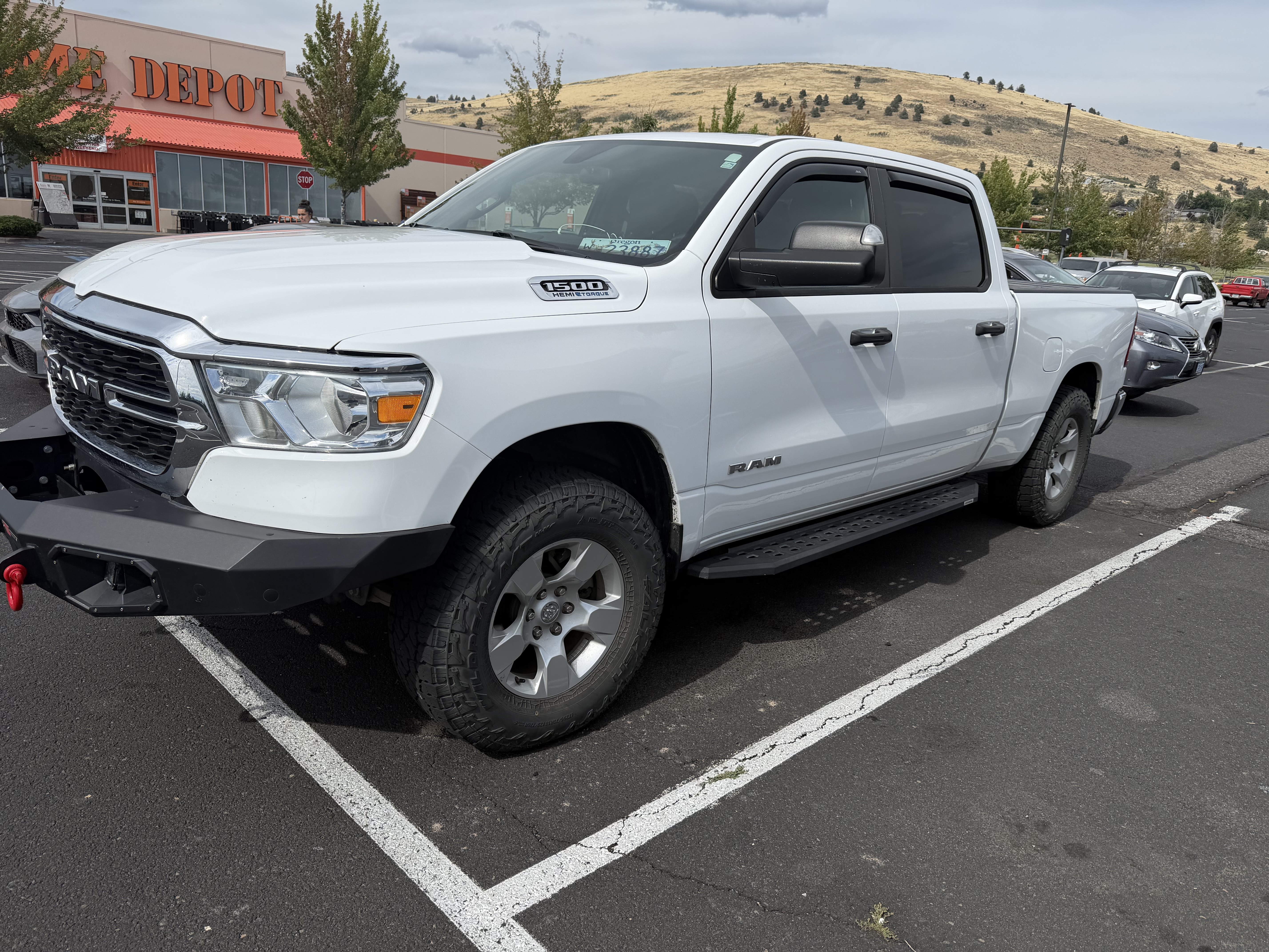Used 2024 RAM 1500 Big Horn w/ Trailer Tow Group AWD/4WD image 1