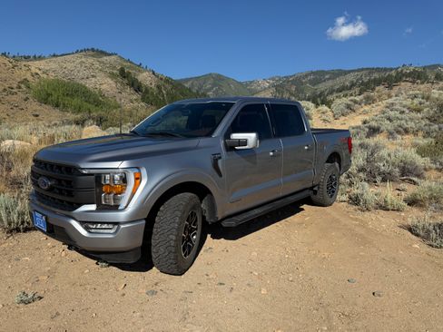 Used 2023 Ford F150 Lariat AWD/4WD image 12
