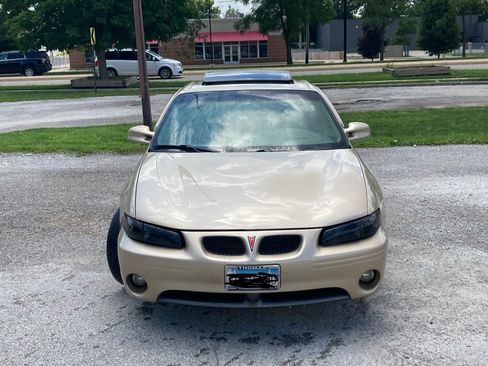 Used 2002 Pontiac Grand Prix GT w/ Opt Pkg 3 FWD image 8