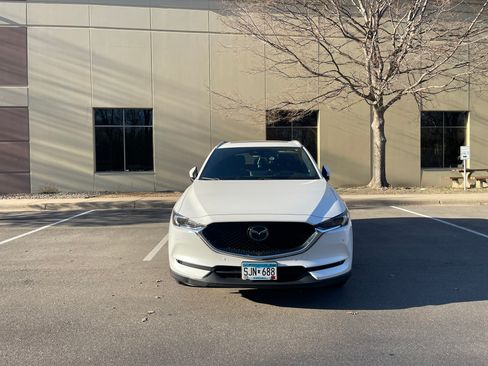 Used 2021 MAZDA CX-5 Signature image 2