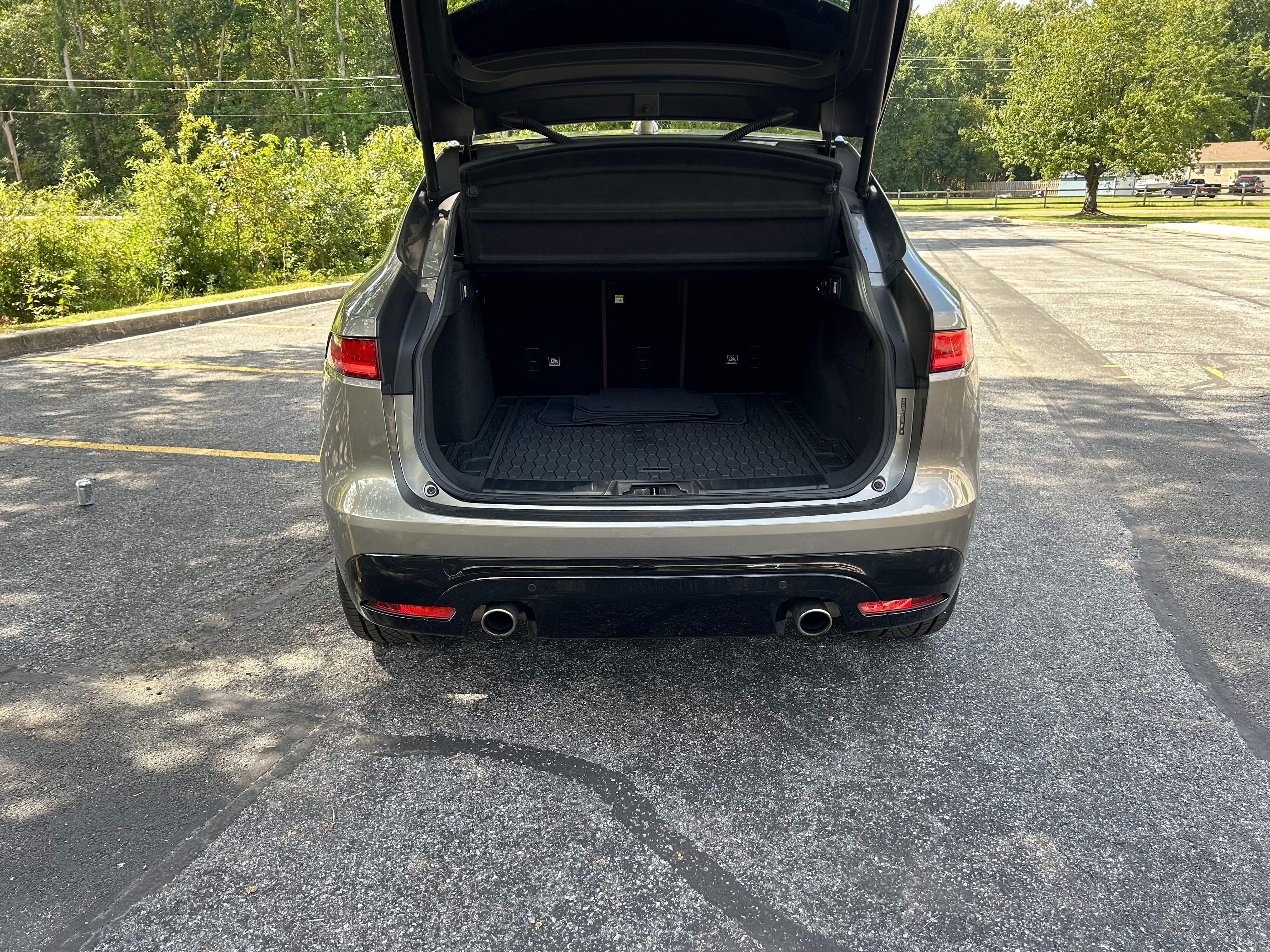 Used 2018 Jaguar F-PACE S AWD/4WD image 13