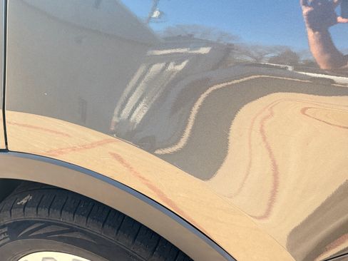 Used 2016 Ford Explorer XLT w/ Equipment Group 202A image 16