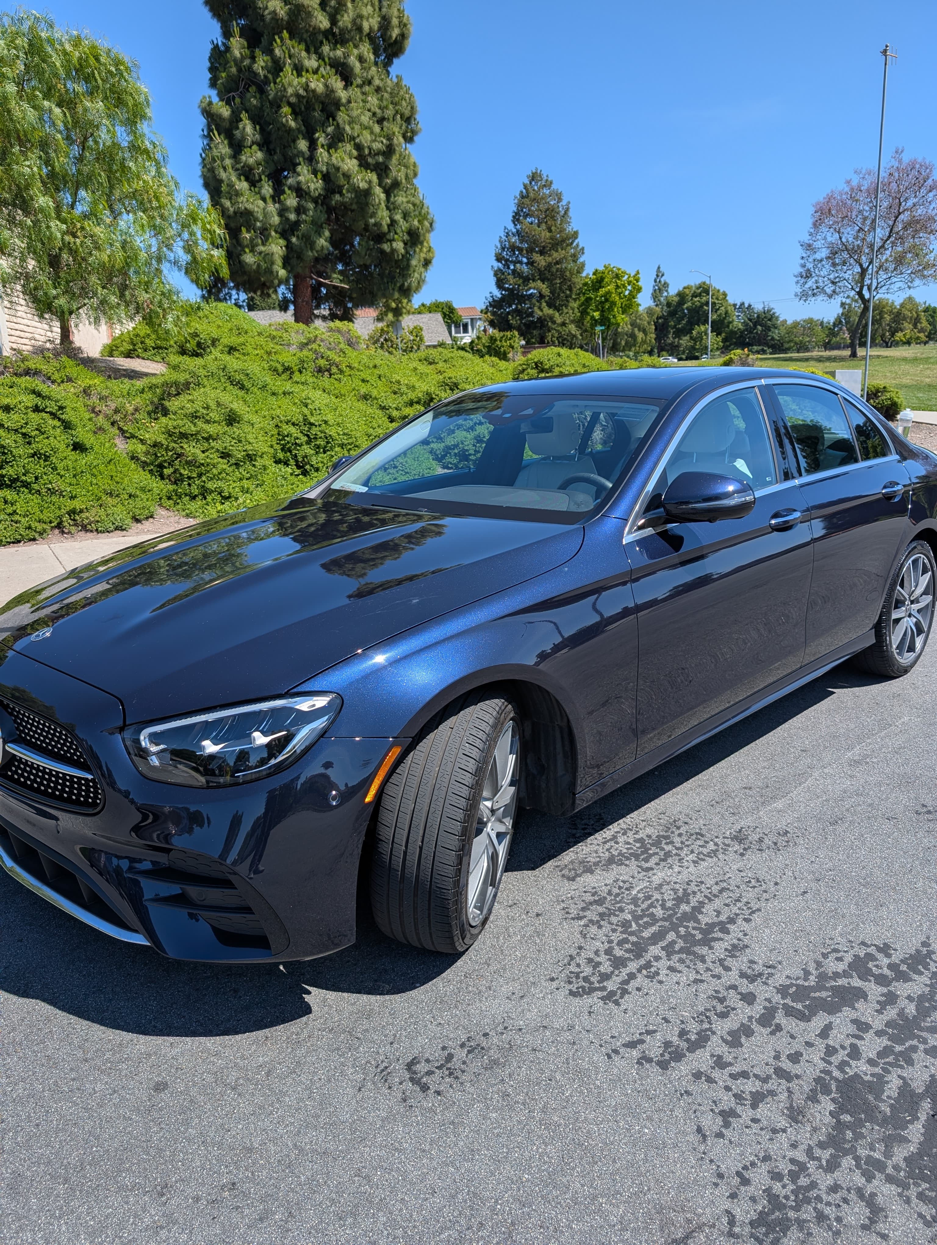 Used 2022 Mercedes-Benz E 350 Sedan image 5