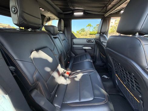 Used 2022 Ford Bronco Badlands AWD/4WD image 19
