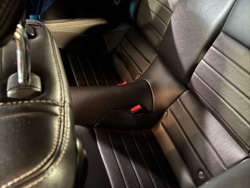 Used 2014 Ford Mustang GT Premium image 19