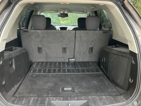 Used 2017 GMC Terrain SLE FWD image 10