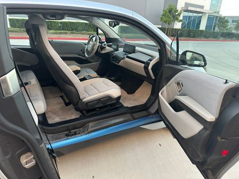 Used 2015 BMW i3 w/ Range Extender image 27