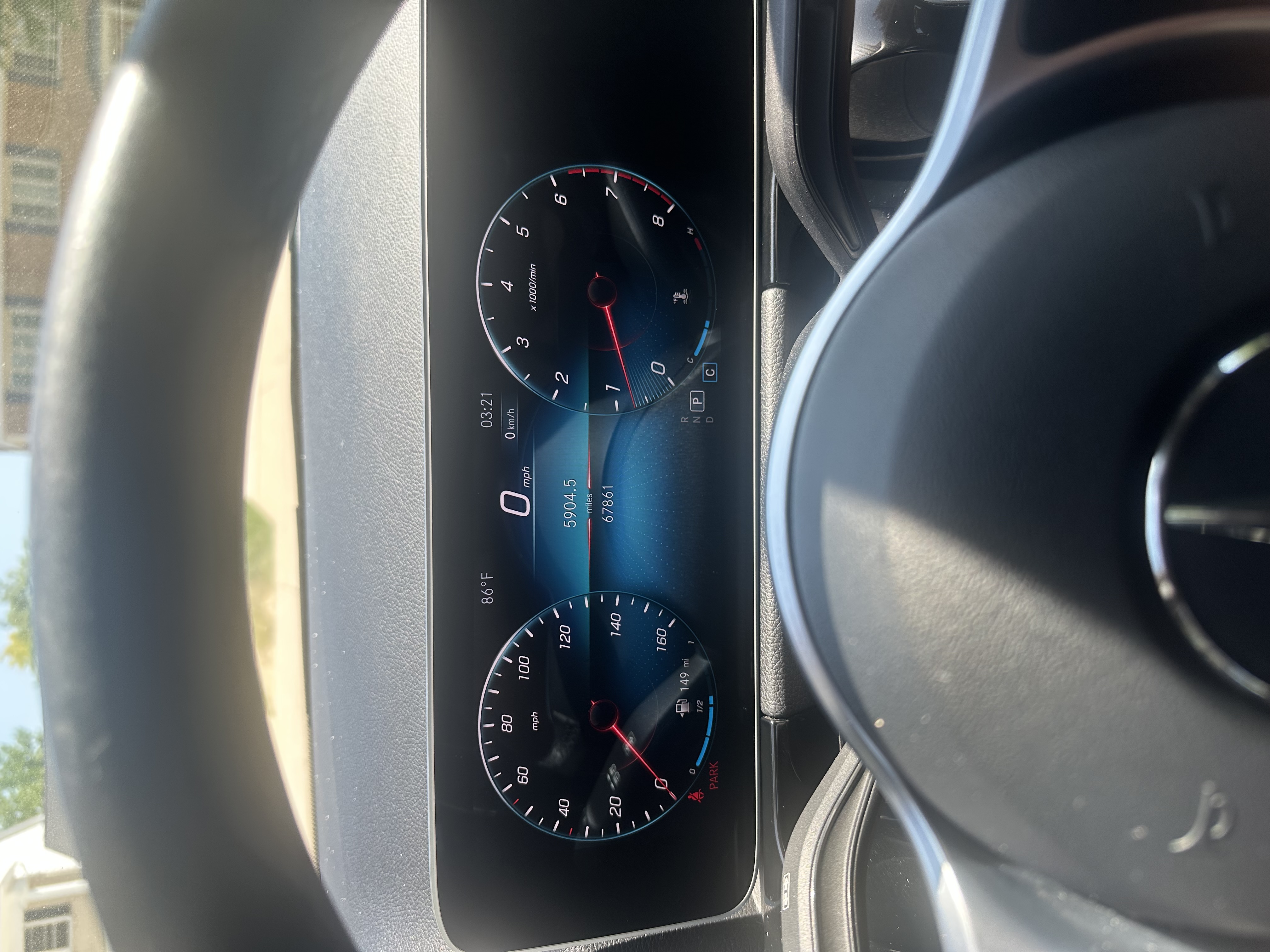 Used 2021 Mercedes-Benz GLA 250 4MATIC image 4