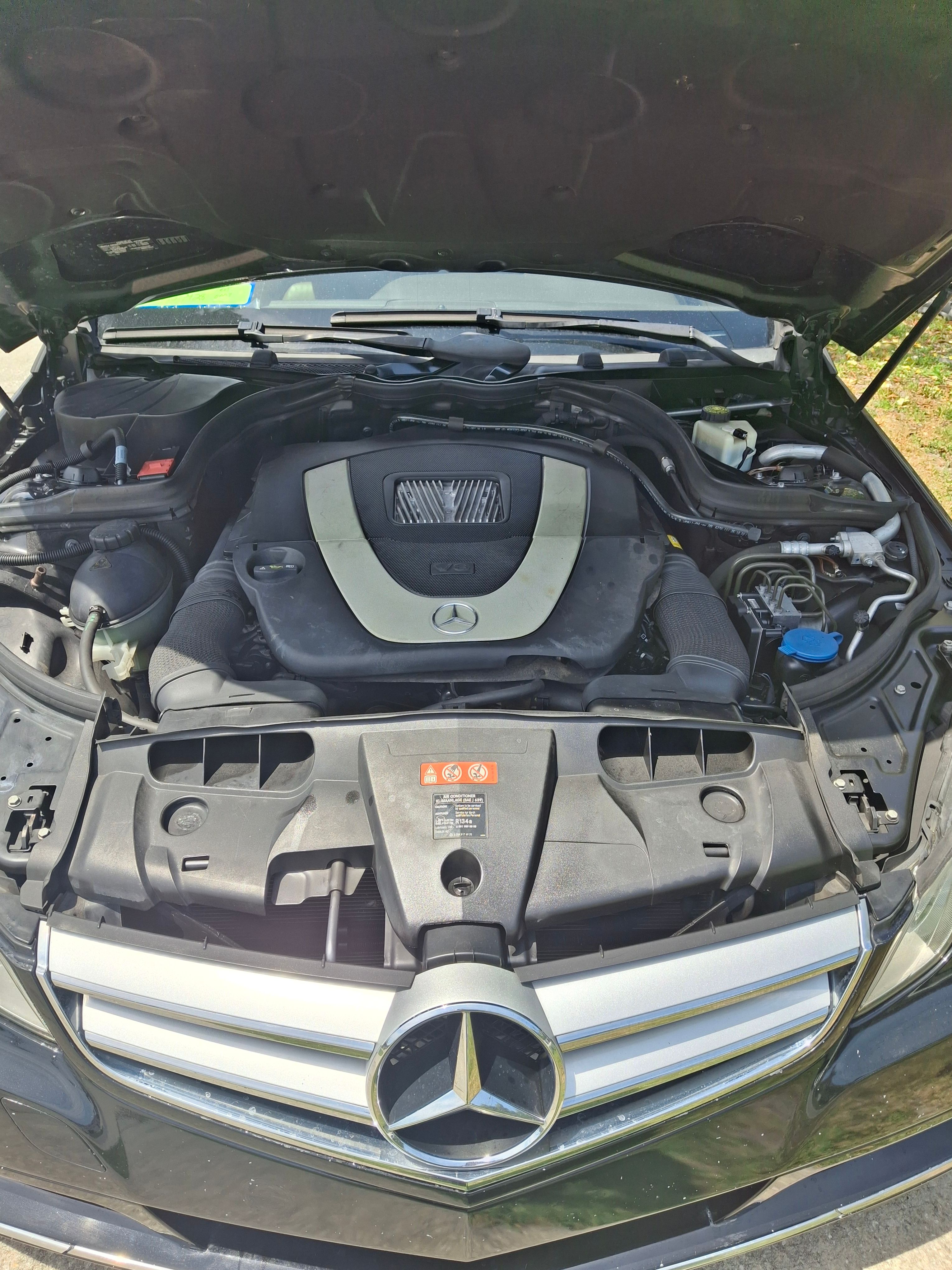Used 2011 Mercedes-Benz E 350 Cabriolet image 26