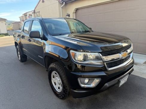Used 2018 Chevrolet Colorado W/T w/ WT Convenience Package image 8