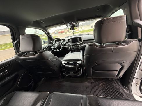 Used 2022 RAM 1500 Laramie w/ Sport Appearance Package AWD/4WD image 14