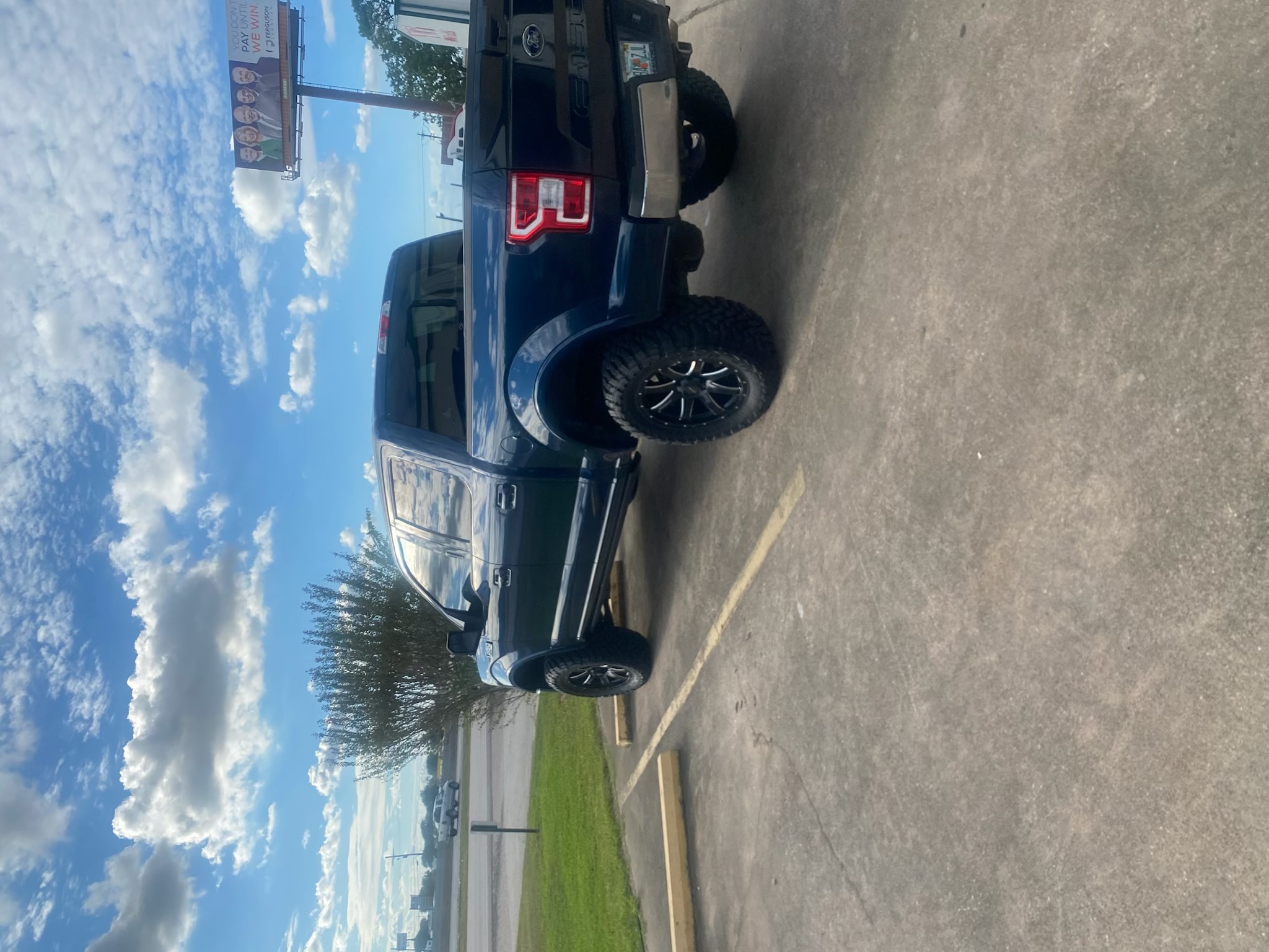 Used 2019 Ford F150 Lariat AWD/4WD image 2