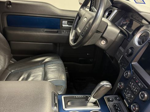 Used 2013 Ford F150 Raptor w/ Luxury Equipment Group image 19