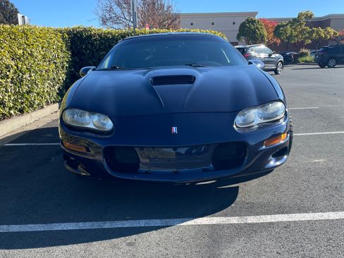 Used 2002 Chevrolet Camaro Z28 w/ SS Performance/Appearance Pkg image 1