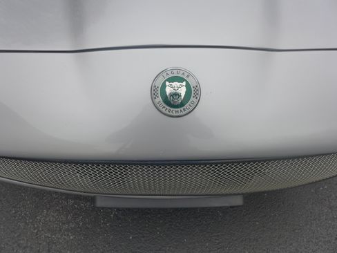 Used 2006 Jaguar XK8 Convertible RWD image 2