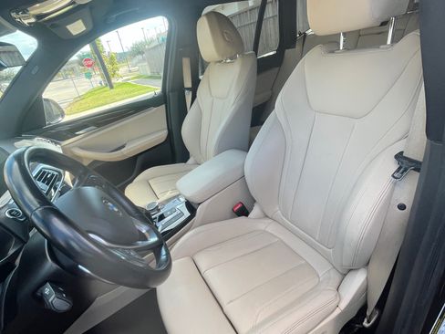Used 2019 BMW X3 sDrive30i image 21