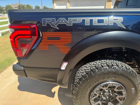 Used 2025 Ford F150 Raptor w/ Equipment Group 803A Raptor R image 2