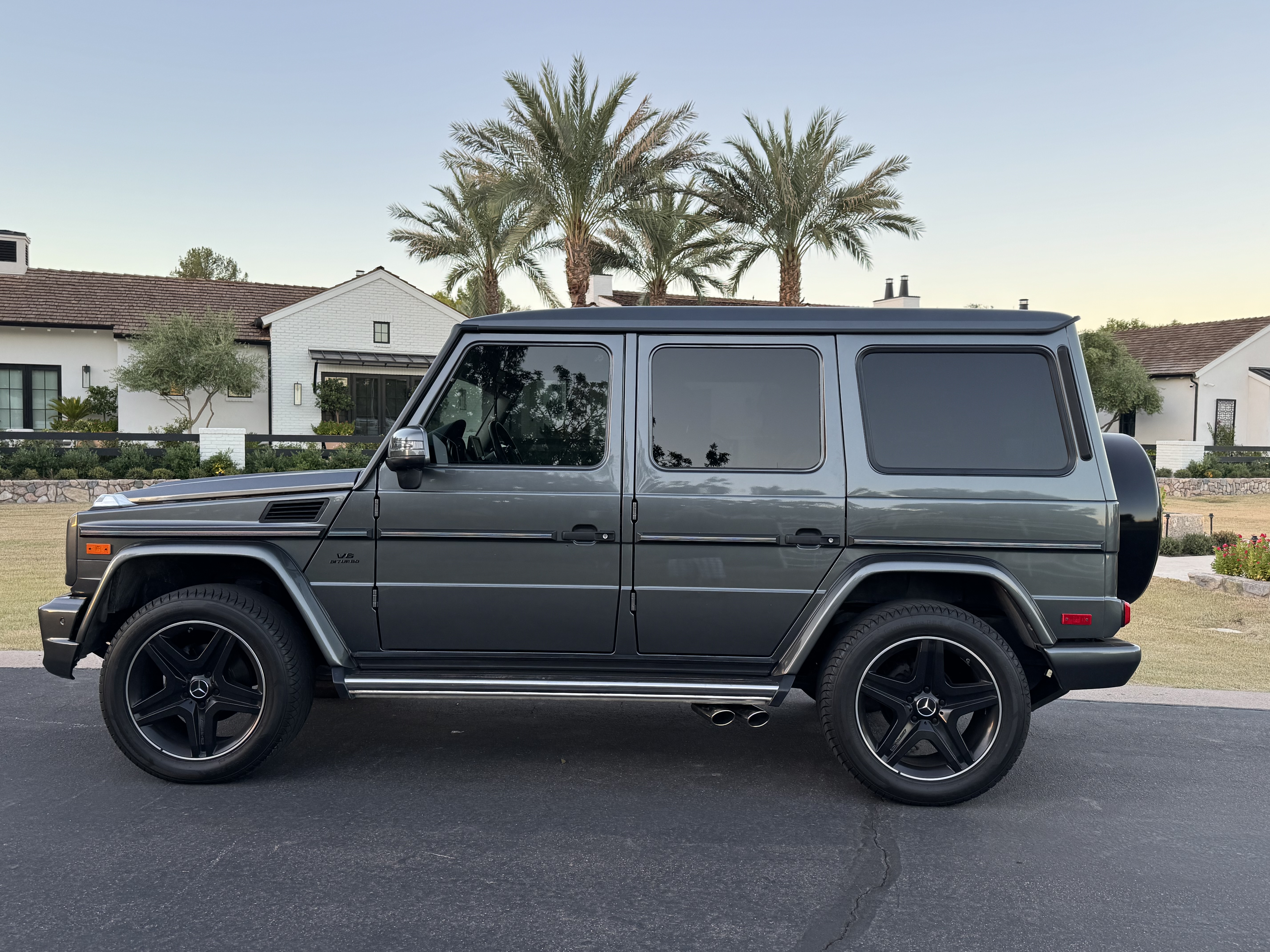 Used 2013 Mercedes-Benz G 550 image 4