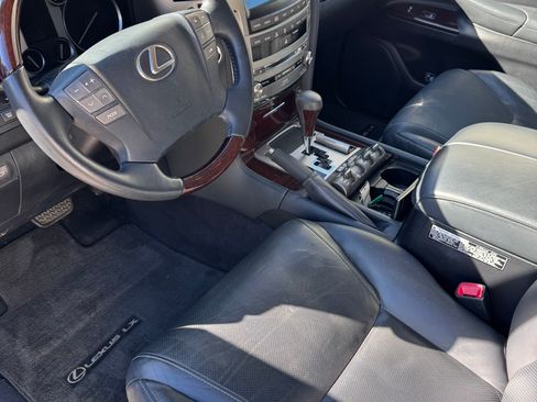 Used 2015 Lexus LX 570 4WD image 15