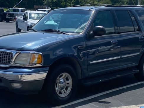 Used 1999 Ford Expedition 2WD image 1