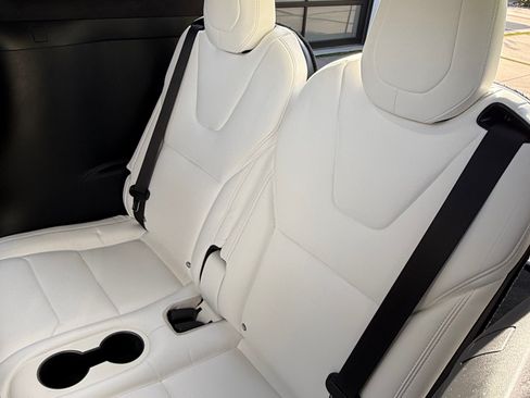 Used 2019 Tesla Model X P100D image 13