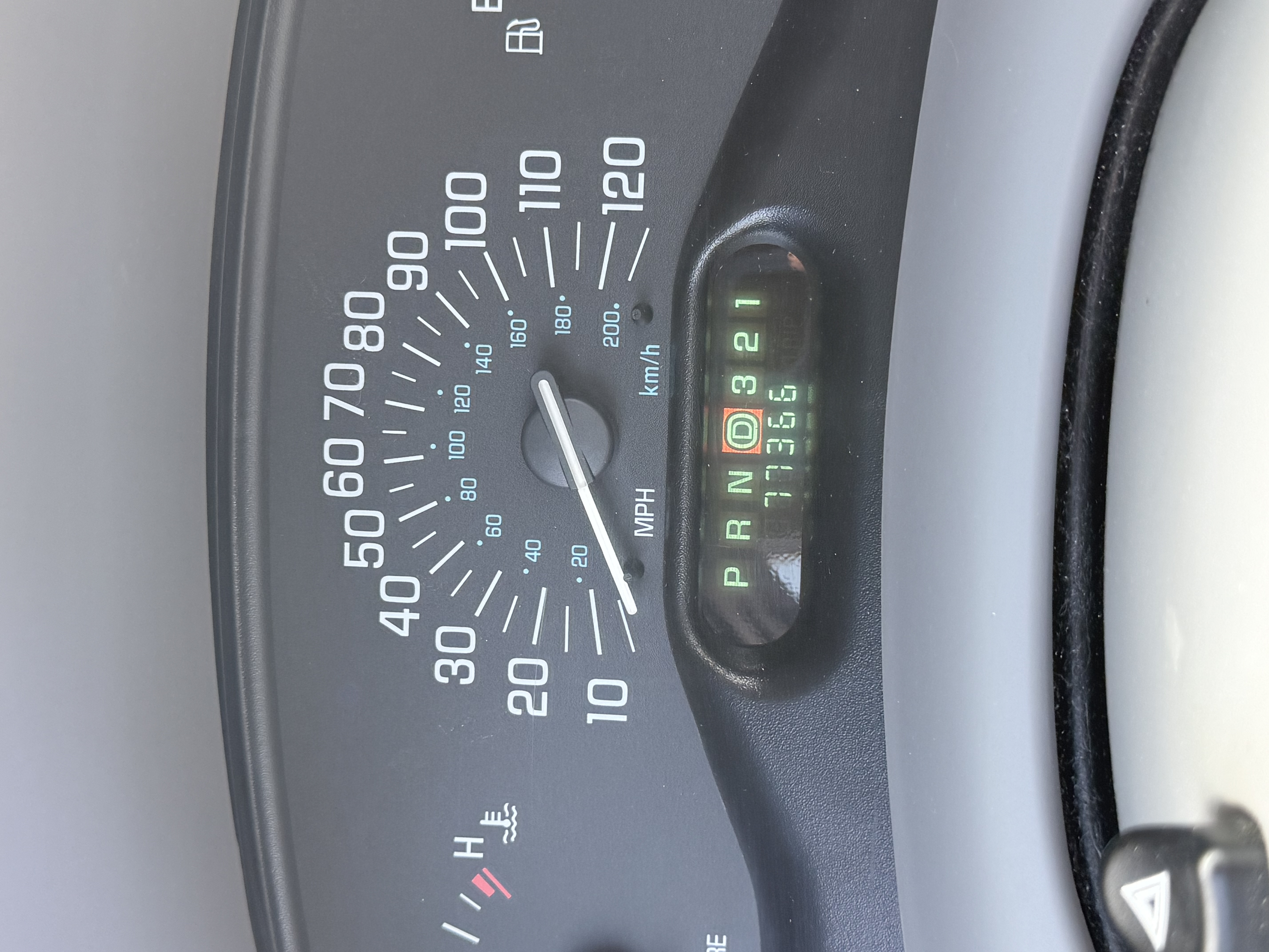 Used 2003 Buick Century Custom w/ Preferred Equipment Group 1SL FWD image 4