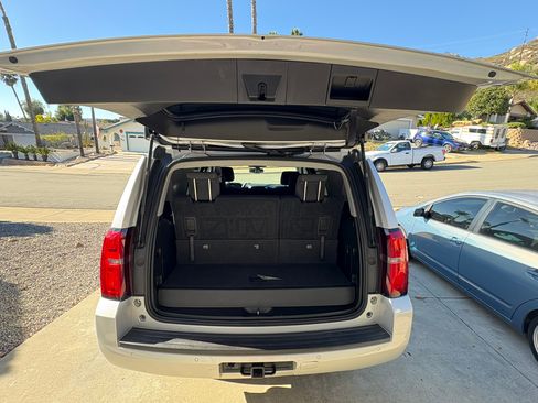 Used 2017 Chevrolet Tahoe LS image 11