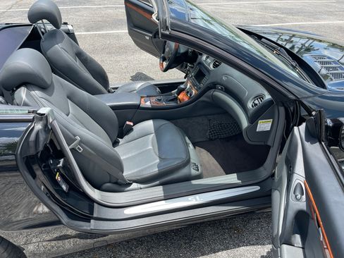 Used 2005 Mercedes-Benz SL 500 image 14