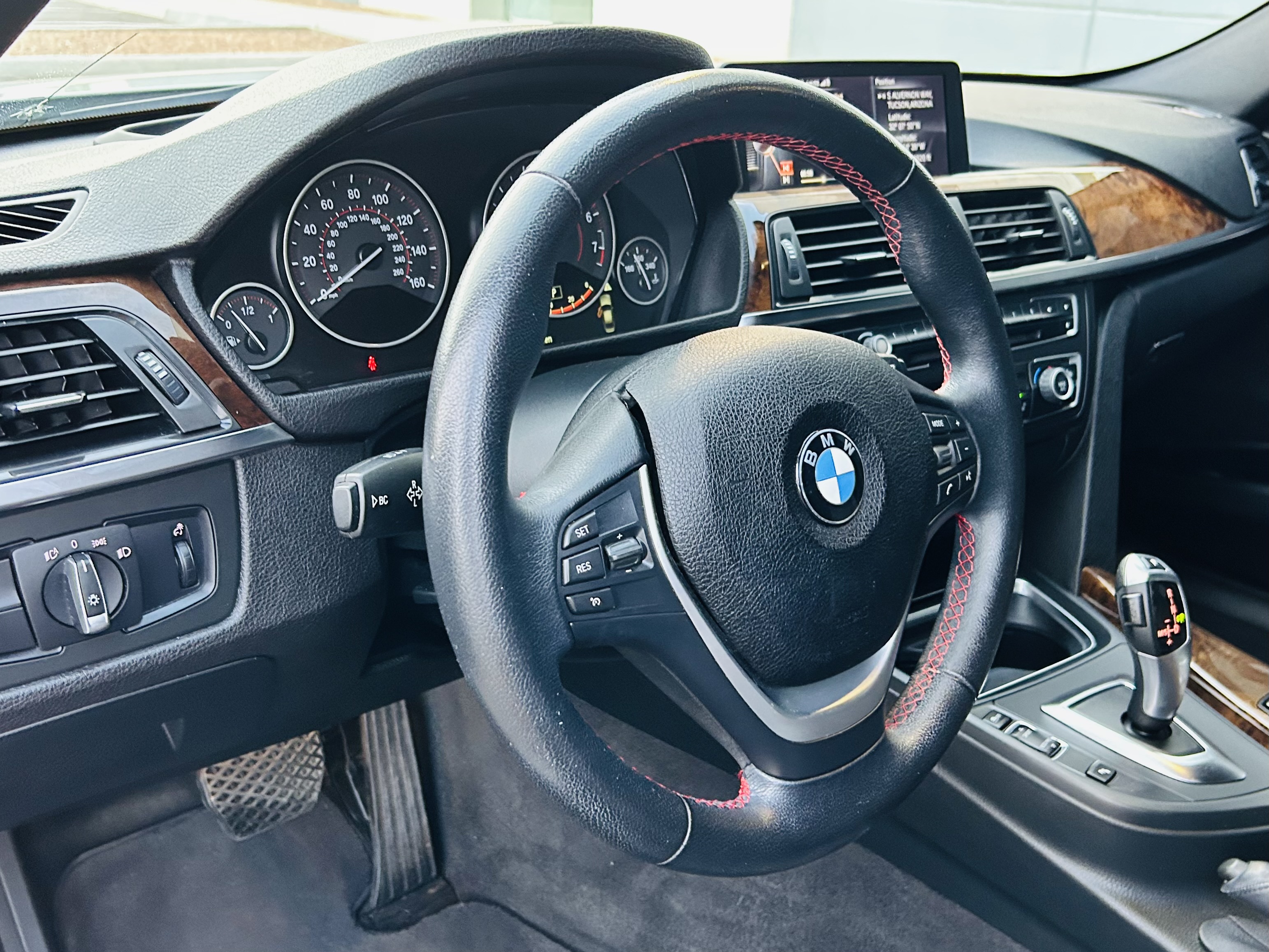 Used 2015 BMW 328i Sedan RWD image 16