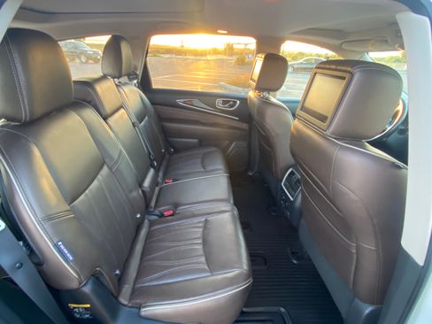 Used 2019 INFINITI QX60 Luxe w/ Sensory Package FWD image 15